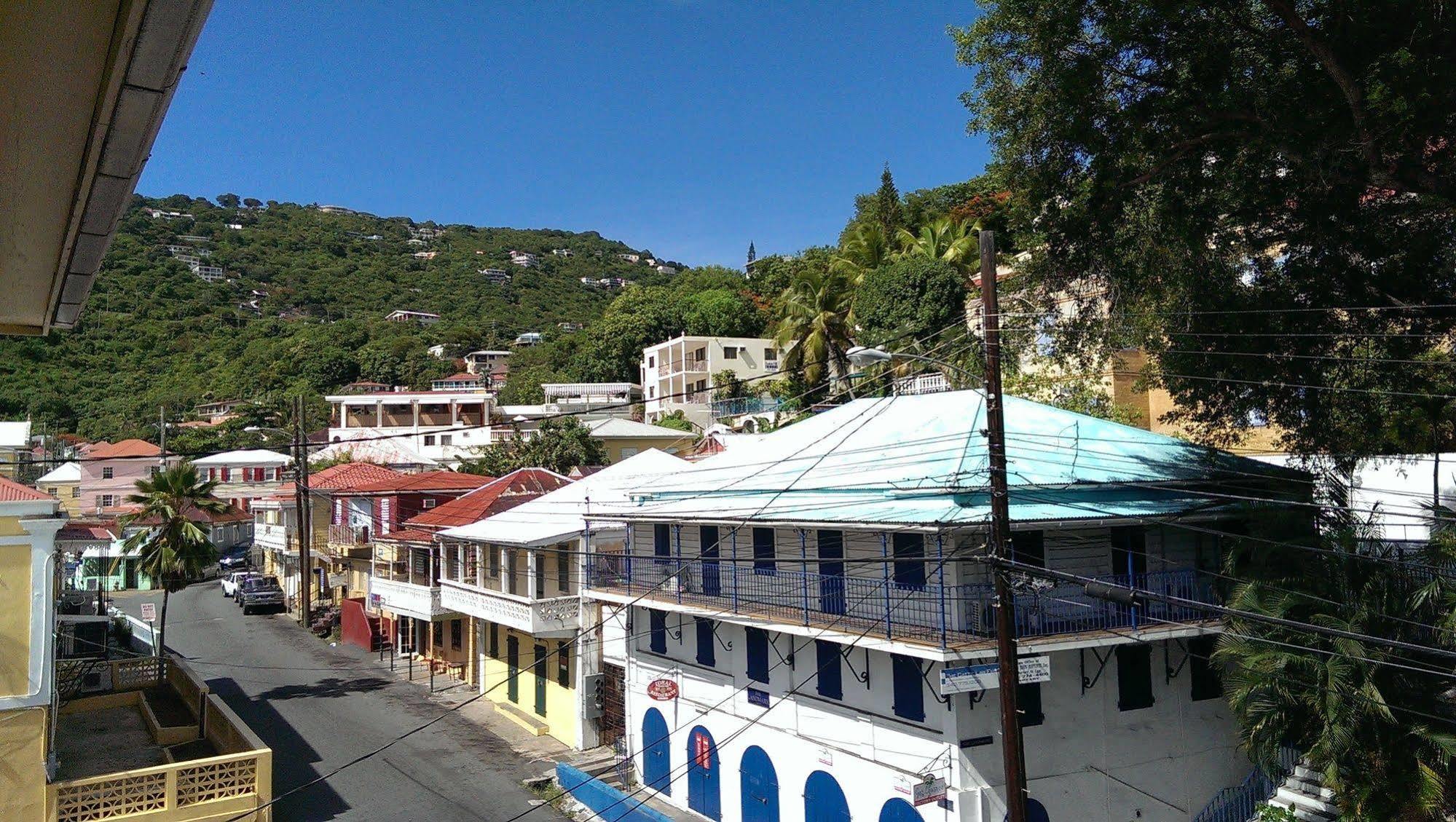 Midtown Guest House Charlotte Amalie Exterior photo